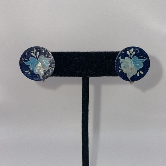 Vintage Navy Blue Hand painted Circle Floral Flower Clip On Statement Earrings - Picture 1 of 3